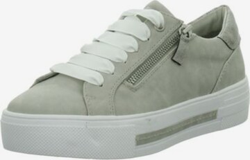 SUPREMO Sneakers in Green: front