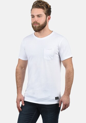 !Solid Shirt in White: front