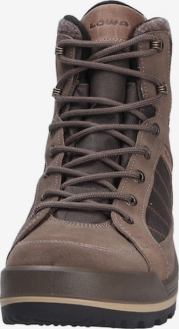 LOWA Boots 'Isarco III' in Bruin