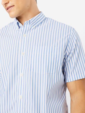 GAP Slim fit Button Up Shirt 'PERFORMANCE' in Blue