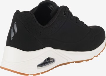 SKECHERS Sneaker low 'UNO STAND ON AIR' i sort