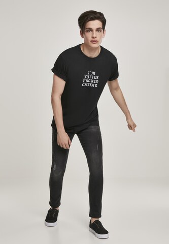 Tricou de la Mister Tee pe negru: față