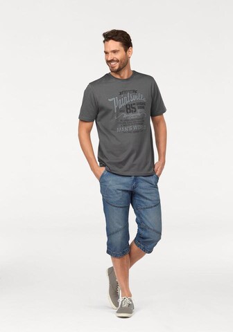 Man's World T-Shirt in Grau