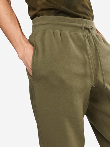 Urban Classics Tapered Trousers in Green