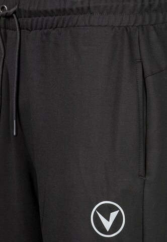 Virtus Tapered Sweatpants in Schwarz