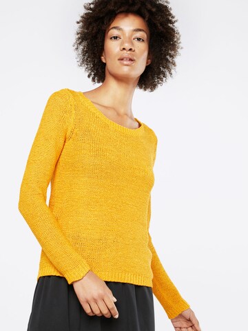 ONLY Sweater 'ONLGeena' in Yellow: front