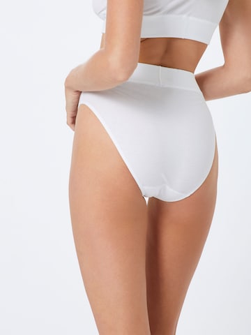 CALIDA Regular Slip 'Elastic' in White: back