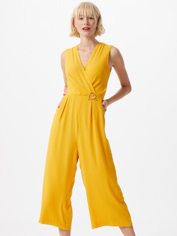 COMMA Jumpsuit in Geel: voorkant