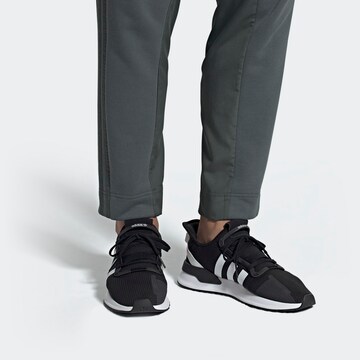 Baskets basses 'U_Path Run' ADIDAS SPORTSWEAR en noir : devant