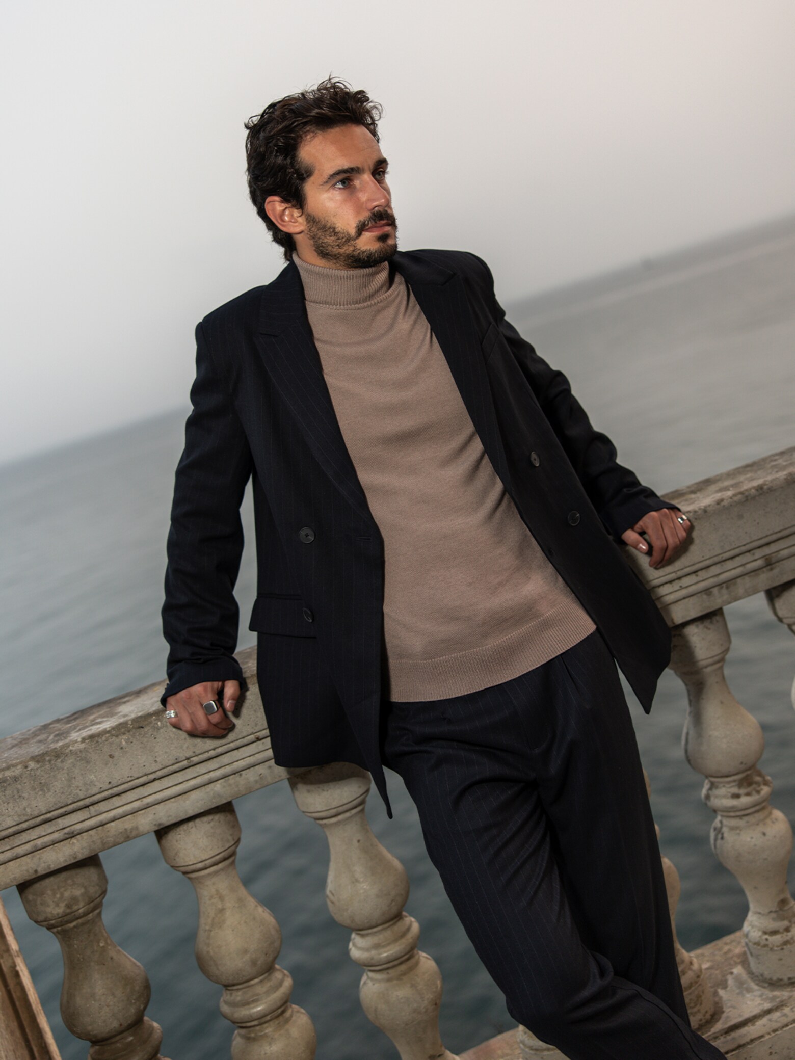 Elegancia casual DAN FOX APPAREL