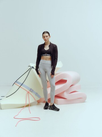 Dynamic Flow Look by Nike