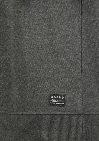 Sweat-shirt 'Aari' BLEND en gris