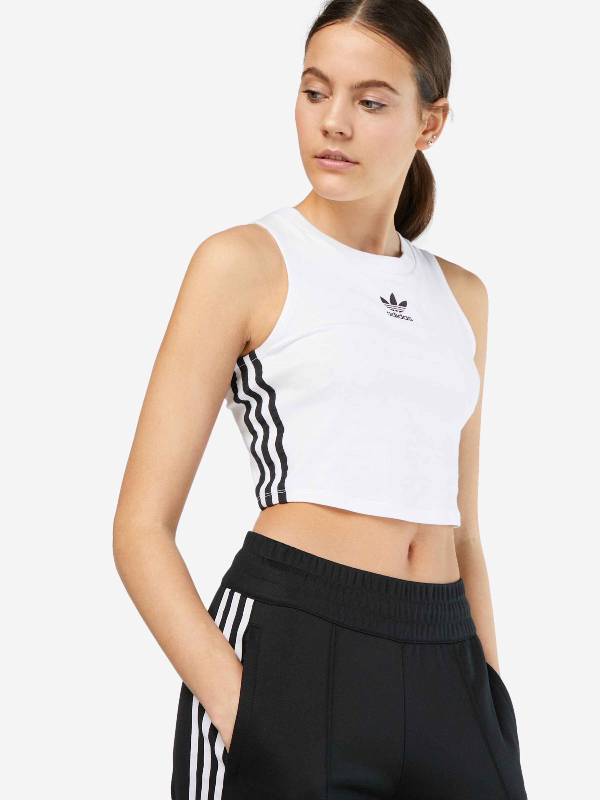 adidas crop top weiß
