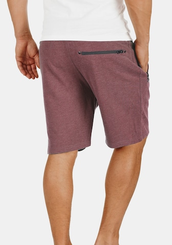 !Solid Regular Sweatshorts 'Taras' in Rot