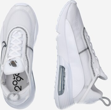 Baskets basses 'Air Max 2090' Nike Sportswear en blanc