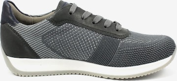 ARA Sneaker in Grau