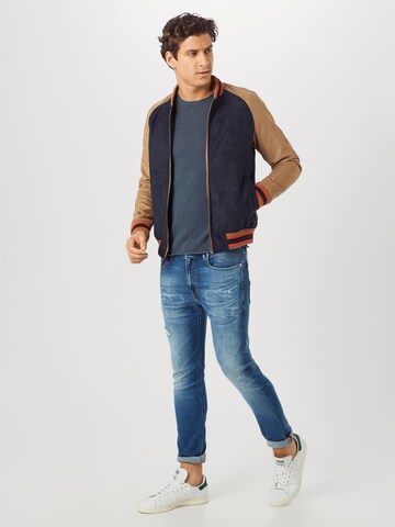 Coupe regular Pull-over JACK & JONES en bleu