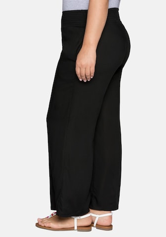 SHEEGO - Loosefit Pantalón en negro