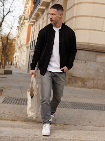 Casual Layered Look by DAN FOX APPAREL