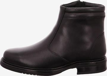 Longo Boots in Black