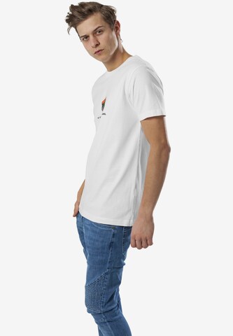 T-Shirt 'Shoebox' Mister Tee en blanc