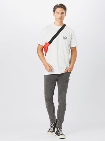 ABOUT EVERYONE Regular fit Shirt 'About You Pangea Festival' in Wit