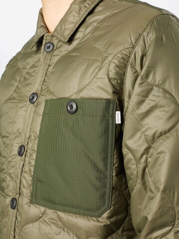 TIMBERLAND Regular fit Prehodna jakna | zelena barva