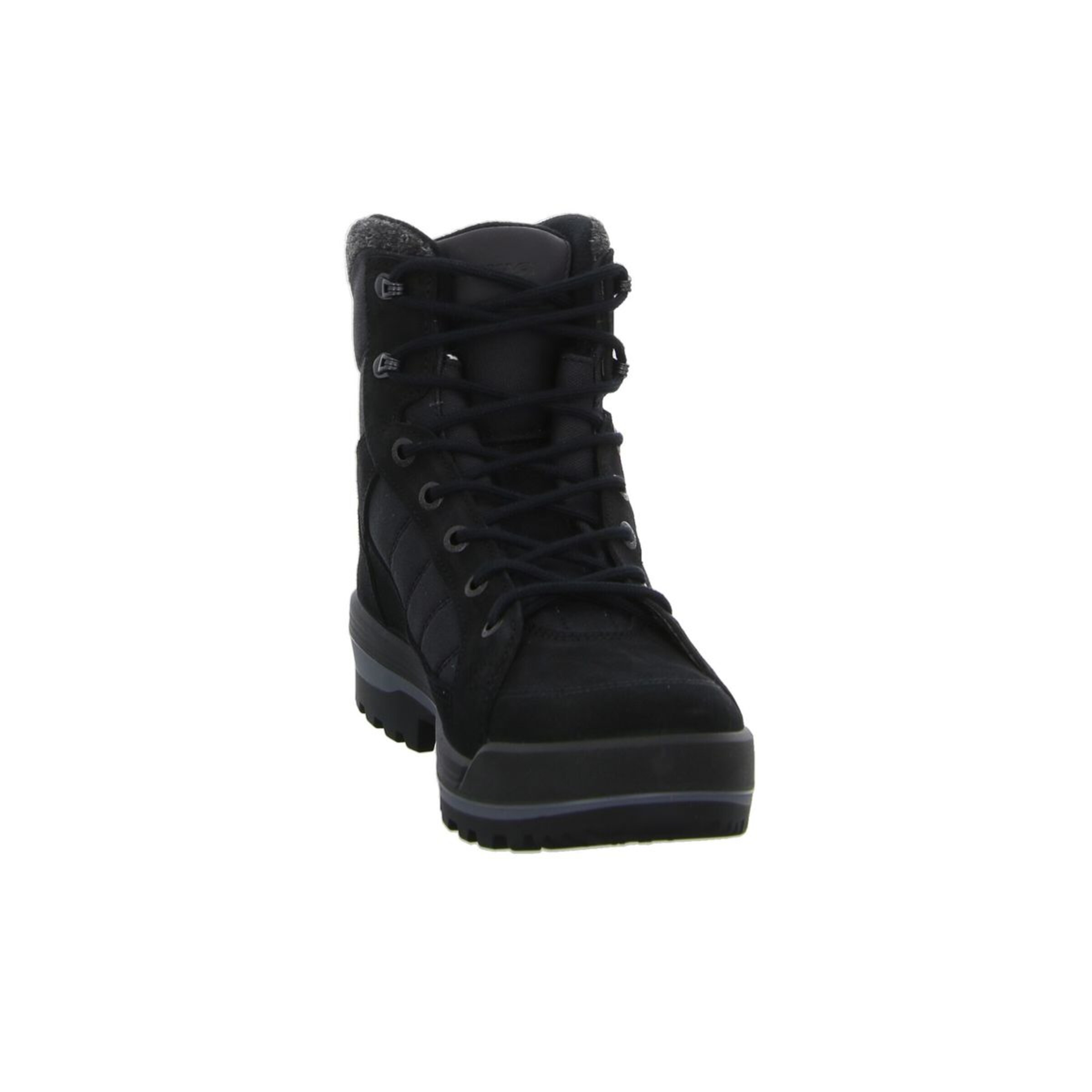 LOWA Boots 'Isarco III' in Schwarz