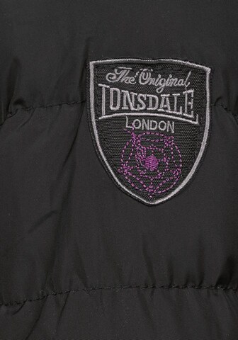 LONSDALE Χειμερινό μπουφάν σε μαύρο