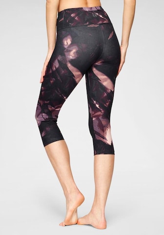 Skinny Pantalon de sport LASCANA ACTIVE en violet : devant