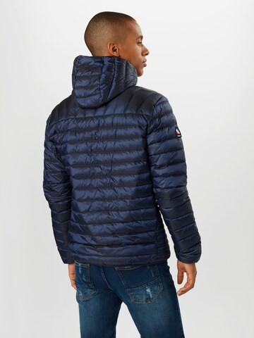 Coupe regular Veste d’hiver Superdry en bleu