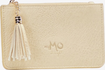 myMo at night Wallet in Gold: front