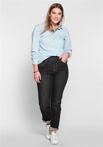 SHEEGO Regular Jeans in Schwarz