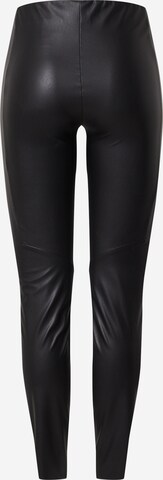 Skinny Pantaloni de la Riani pe negru