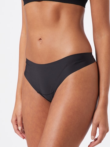 Regular Tanga 'Dream Invisibles' de la MAGIC Bodyfashion pe negru: față