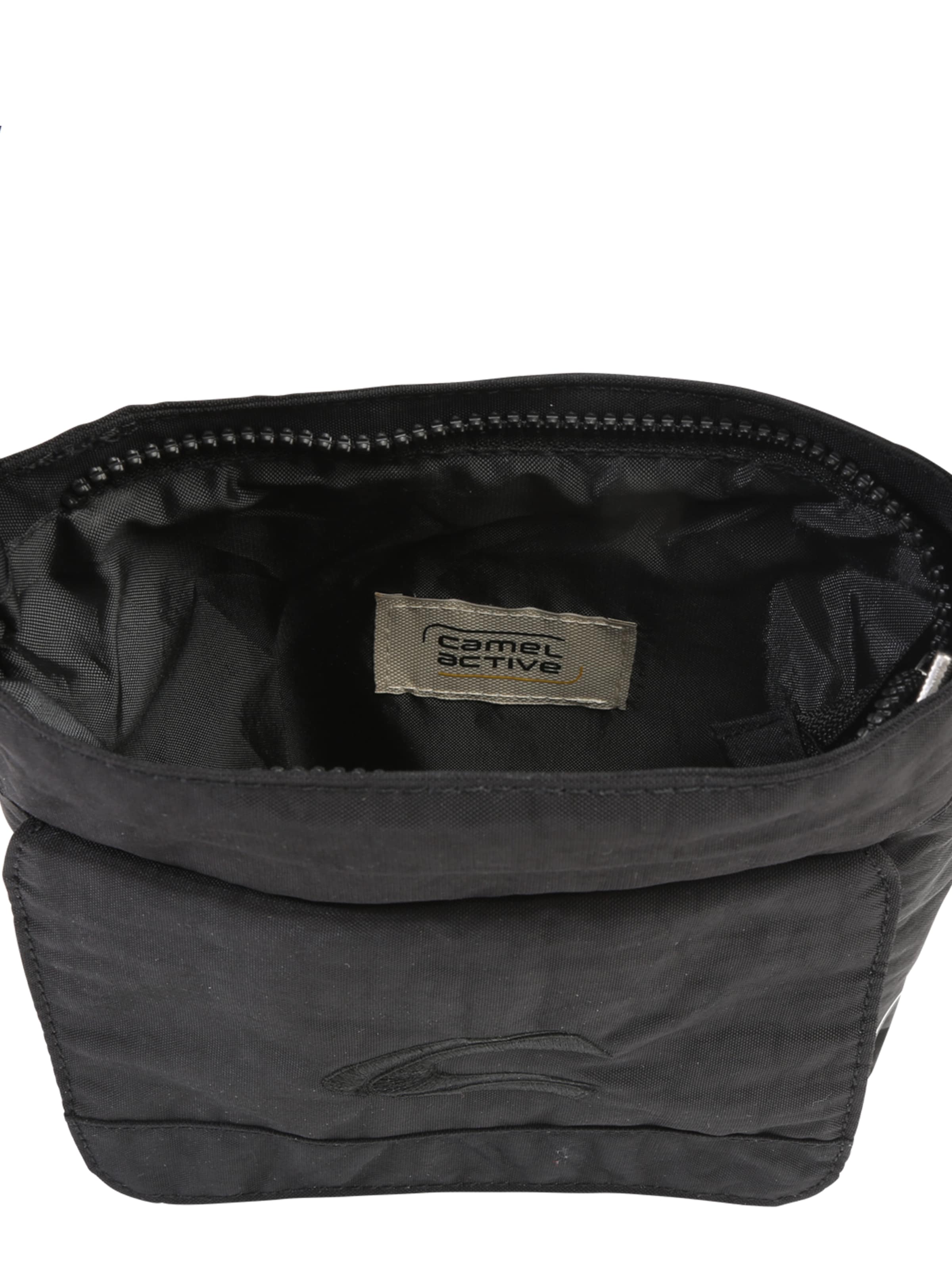 CAMEL ACTIVE Taška cez rameno 'Journey' - Čierna: horná strana