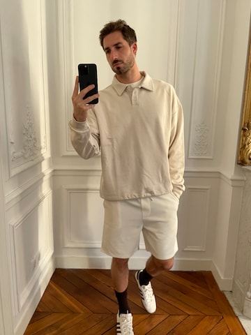 Cream Sweater With Shorts Look