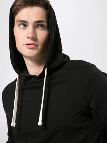 JACK & JONES Sweatshirt 'Holmen' in Schwarz