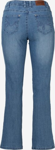 SHEEGO Bootcut Jeans 'Maila' in Blauw