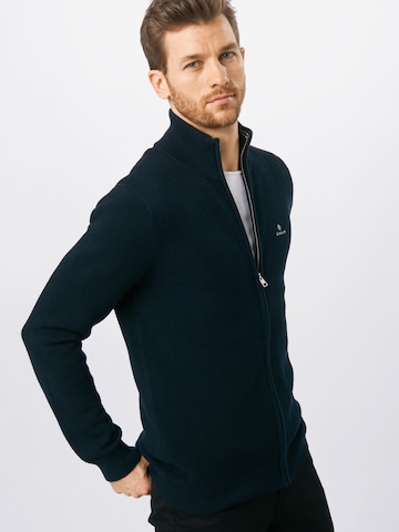 GANT Regular Fit Strickjacke in Blau