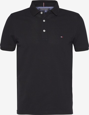 TOMMY HILFIGER T-shirt i svart: framsida