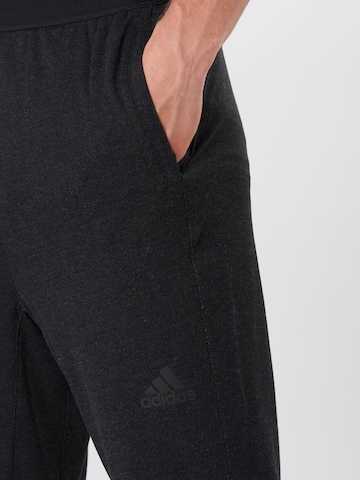 ADIDAS PERFORMANCETapered Sportske hlače 'CITY' - crna boja