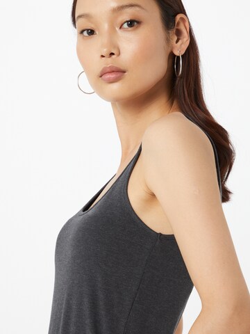 VERO MODA Top 'Maxi' in Grijs