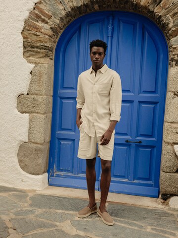 Off-White Linen Set
