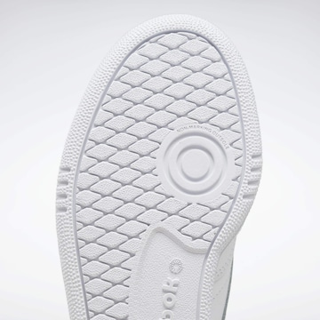 Baskets basses Reebok en blanc