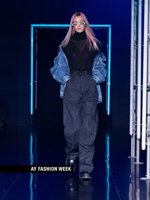 The AY FASHION WEEK Womenswear - Denim Jacket Look by G-Star
