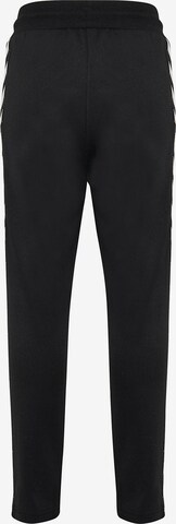 Regular Pantaloni sport de la Hummel pe negru: față
