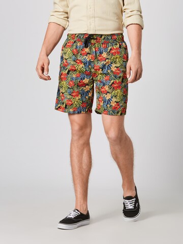 Urban Classics Regular Shorts in Mischfarben