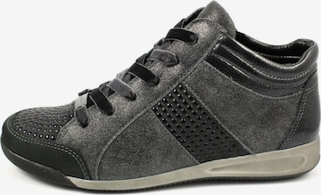 ARA Lace-Up Shoes in Grey