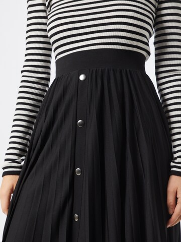 ABOUT YOU Skirt 'Chiara' in Black